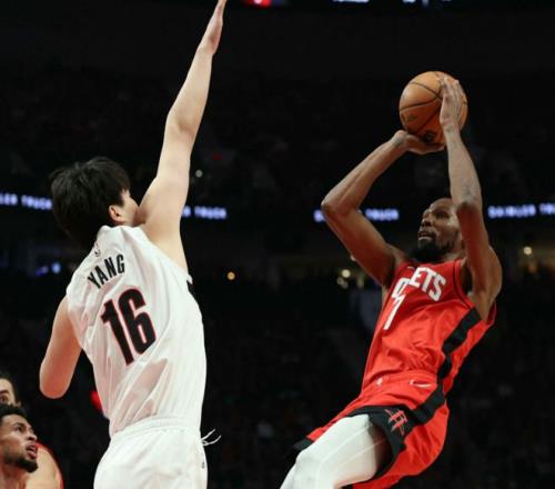 朱芳雨谈心,路历程,传承先辈奋,问鼎娱乐会员登录入口,H5问鼎娱乐官网,问鼎娱乐